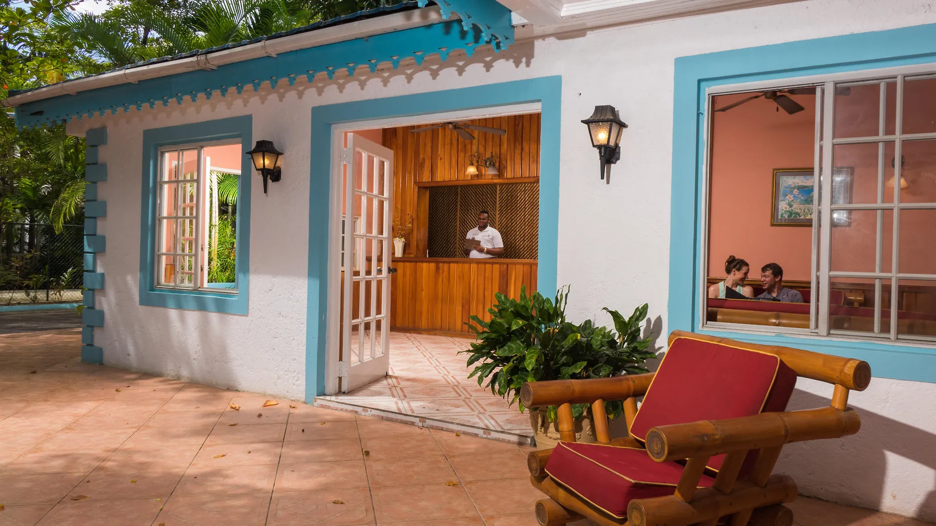 *** Hotel Legends Beach Resort Negril Jamaica